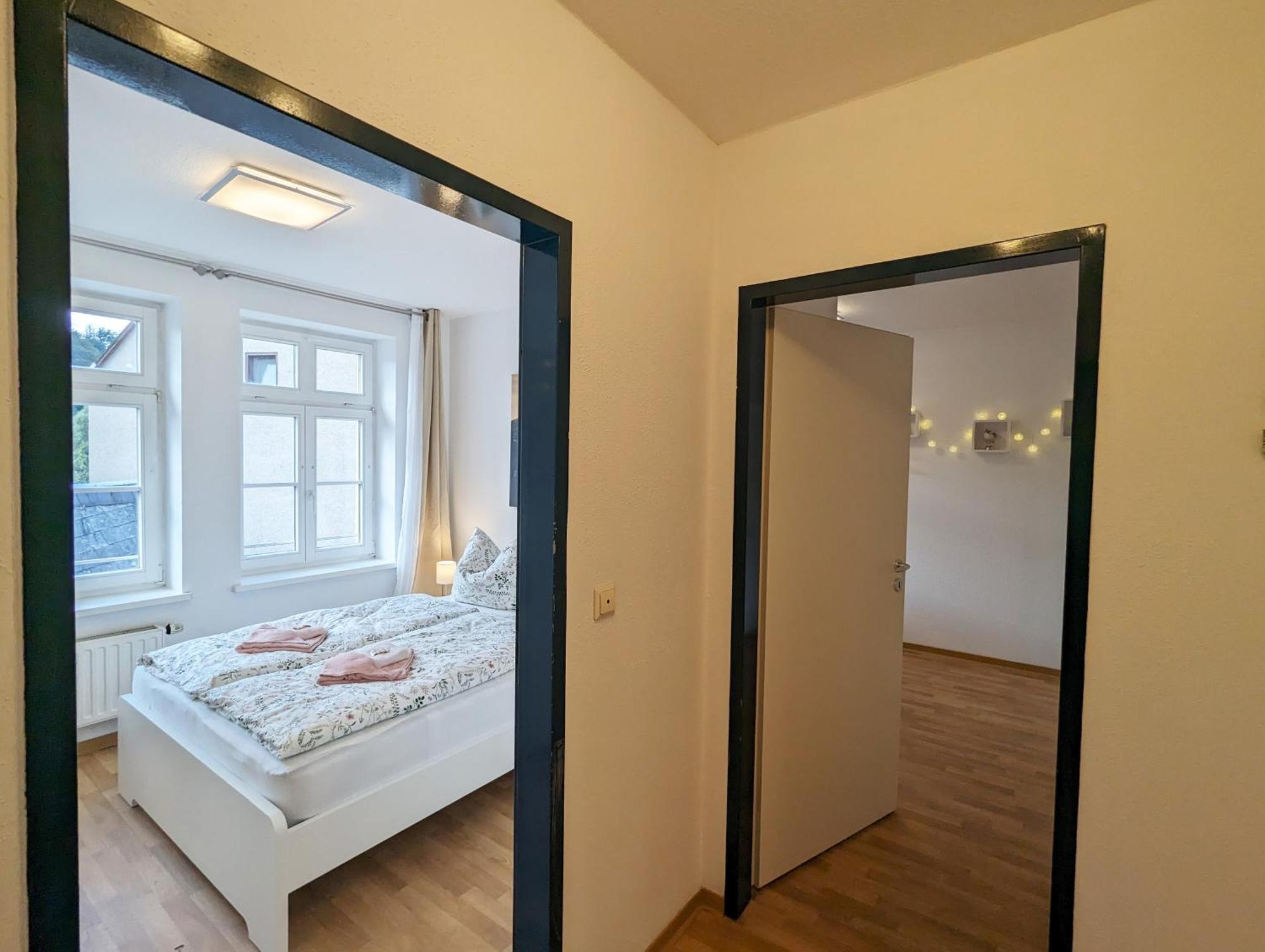 F4 - Urlaubsmagie - Grosse Wohnung Fuer Bis Zu 10 Personen Sebnitz Ngoại thất bức ảnh